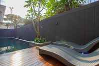 Swimming Pool M STUDIO KARAWACI