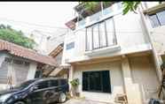 Bangunan 3 OYO 3647 Flamboyant Residence