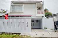 Exterior OYO 3690 Wisma Yani Syariah