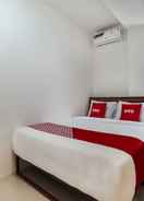 BEDROOM Capital O Cimahi Guest House