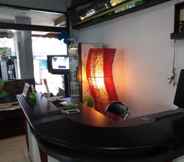 Lobby 5 SPOT ON 3701 Pondok Puteri Tunggal