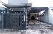 Exterior 3 Kost Putri Harmony