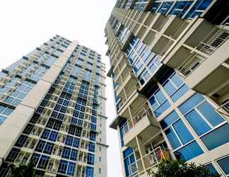 Luar Bangunan 2 Comfortable 2BR Capitol Park Residence Apartment By Travelio