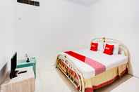 Kamar Tidur OYO 3725 Sisca Guest House