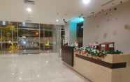 Lobi 5 Skyline Studio Apartment Springlake Summarecon Bekasi by MDN PRO