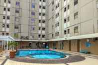 Lobi Studio Best Deal Grand Emerald Apartment By Travelio