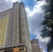 Bangunan 5 Studio Best Deal Grand Emerald Apartment By Travelio