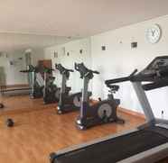 Fitness Center 4 Studio Best Deal Grand Emerald Apartment By Travelio