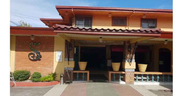 Bangunan Saltimboca Tourist Inn