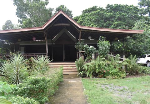 Exterior Rubydina's Pension House