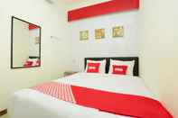 Kamar Tidur Super OYO Flagship 3688 Pot Art