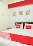 BEDROOM Super OYO Flagship 3688 Pot Art