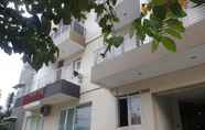 Bangunan 4 OYO 3739 Vanone Home