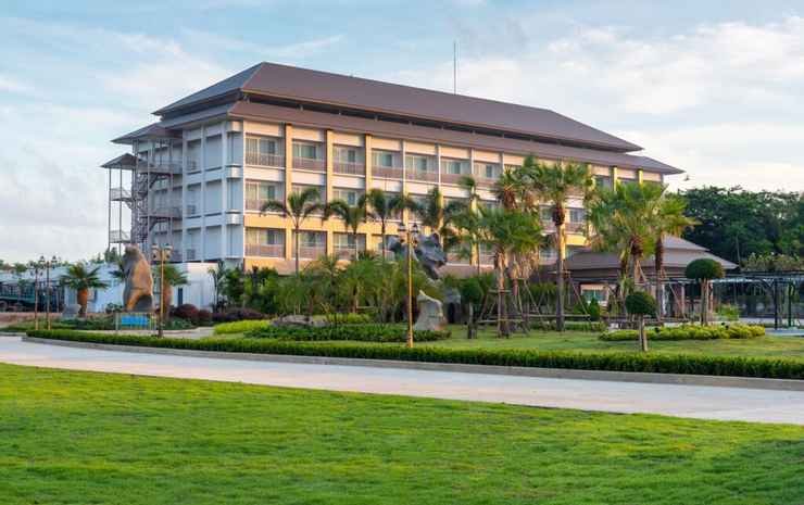 Swan Lake Hotel Sattahip