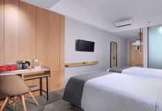 Bedroom 7 Neo Hotel Puri Indah by ASTON