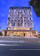 EXTERIOR_BUILDING Neo Hotel Puri Indah by ASTON