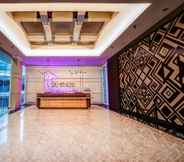 Lobby 2 favehotel Bitung - North Sulawesi