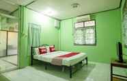 ห้องนอน 3 OYO 402 Raknatee Resort