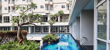 Swimming Pool 2 Studio Brand New Room at Bintaro Icon Apartment By Travelio