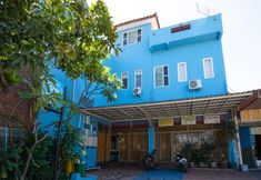 Exterior 4 OYO 3730 Vaovio Syariah