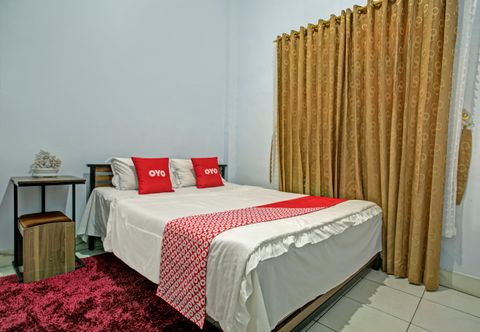 Kamar Tidur OYO 3757 Mahkota Syariah Guesthouse