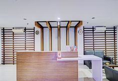 ล็อบบี้ 7 OYO 3752 The Summit Residence