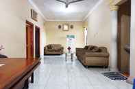 Common Space OYO 3761 Djayatama Guest House Syariah