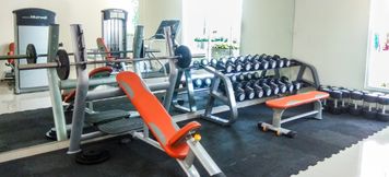 フィットネスセンター 3 Studio Cozy Apartment at Puri Orchard near Shopping Mall By Travelio