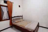 Bedroom OYO 3368 Pelangi Family Residence