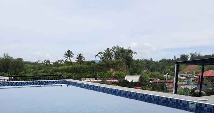 Kolam Renang Pakoan Indah Hotel Bukittinggi