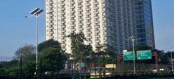 Luar Bangunan 6 2BR Comfortable at Signature Park Tebet Apartment By Travelio