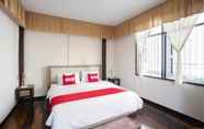 Kamar Tidur 4 All Red Hostel