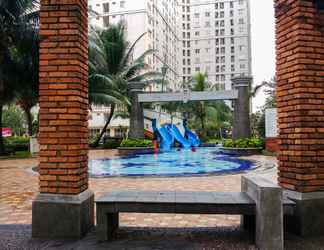 Bangunan 2 Simply 3BR Green Palace Kalibata City Apartment By Travelio