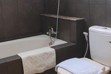 客房内浴室 Joglo Residence Hotel