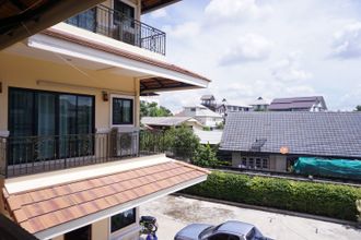 外部的 4 Laphkham House