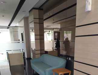 Lobby 2 Apartment Emerald Bintaro by Selvy