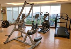 Fitness Center 4 Studio Trendy at Menteng Park Apartment By Travelio