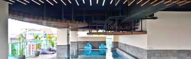 Swimming Pool 2 Studio Prime & Comfy @ Tamansari La Grande Apartment By Travelio