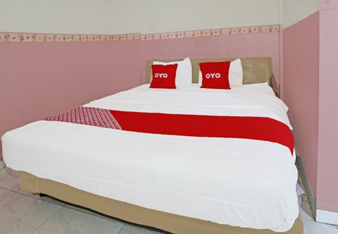 Kamar Tidur SUPER OYO 92003 Sky Airlines Guesthouse