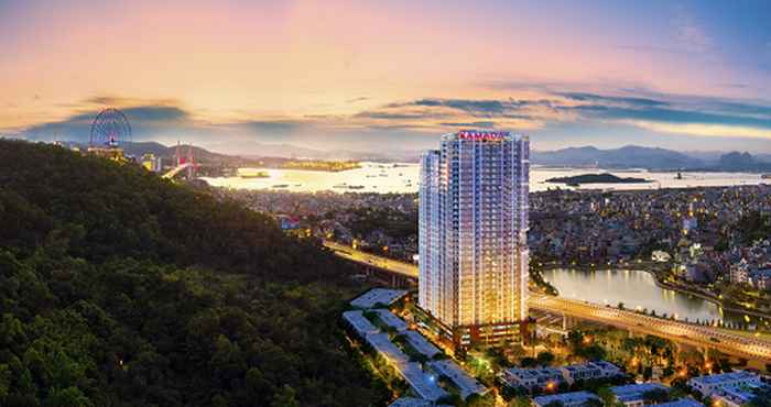 Exterior Ramada Hotel & Suites by Wyndham Halong Bay View