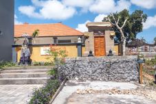 Exterior Geranyam Guest House