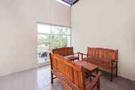 Lobby OYO 3788 Bellinn Kost Exclusive