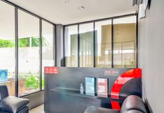 로비 5  Capital O 92440 Urban Town Apartment Karawang