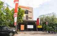 ภายนอกอาคาร 4 OYO 3800 Kalidami Residence Syariah