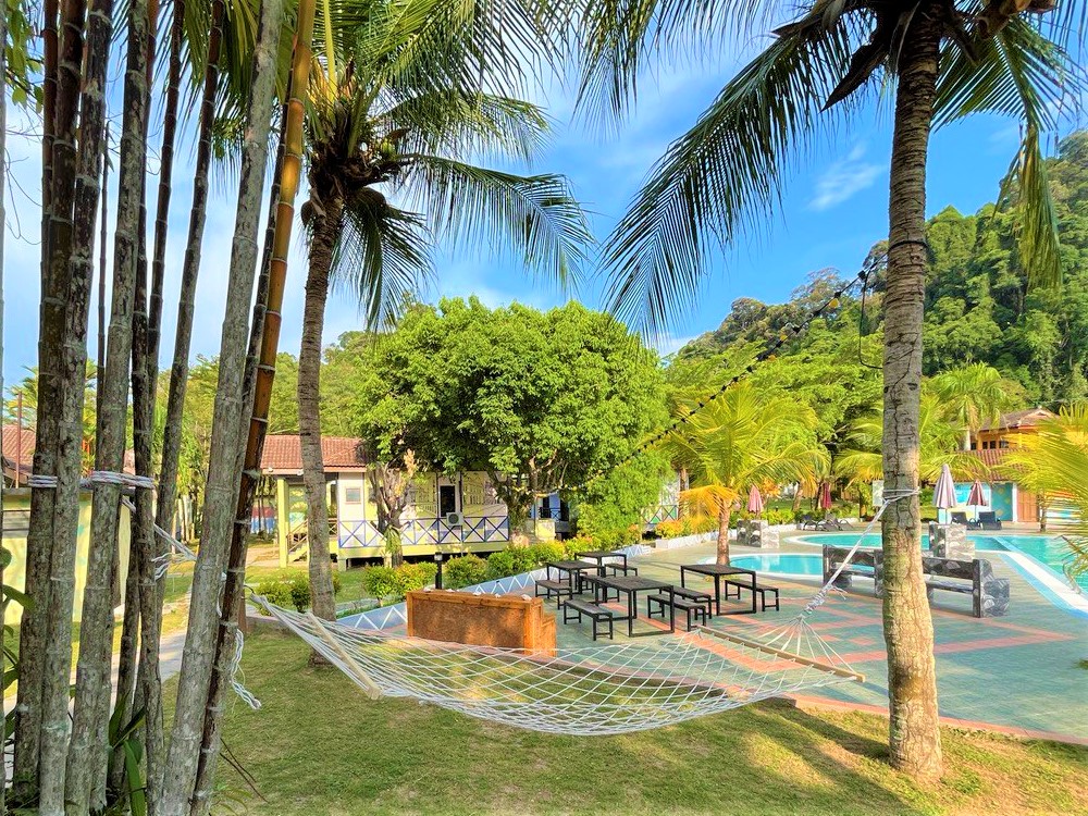 Swimming Pool Pangkor Holiday Resort