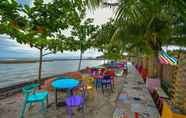 Exterior 3 Coconut Island Carita Beach Resort & Waterpark