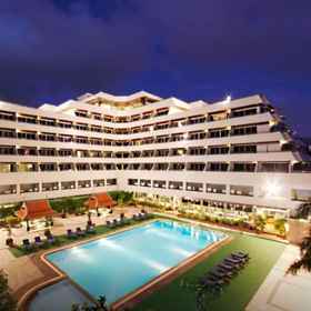 Patong Resort - Buy Now Stay Later 1, Hotel Beyond Seafood
