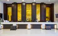 Lobby 4 D Varee Jomtien Beach, Pattaya - Buy Now Stay Later