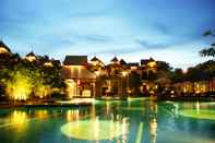 Kolam Renang The Zign Premium Villa - Buy Now Stay Later 