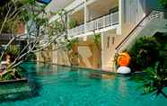 Hồ bơi 2 A2 Pool Resort - Buy Now Stay Later